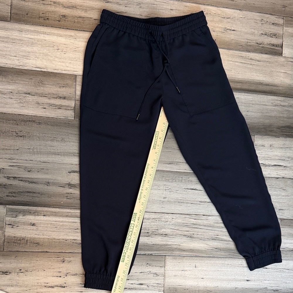 Ann Taylor Navy Jogger Pants - Picture 4 of 8